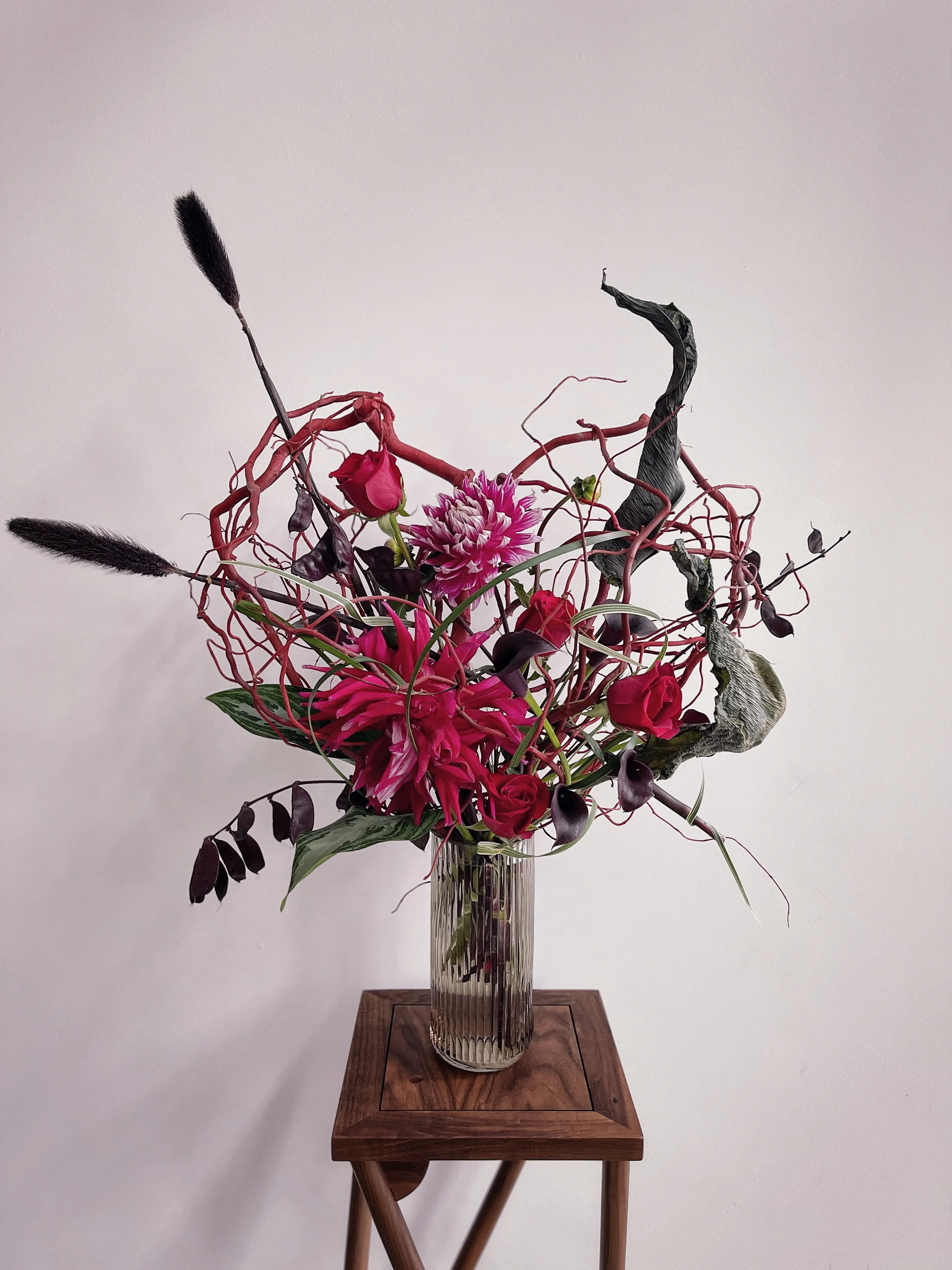 Unchained Love,realistic flower bouquet 