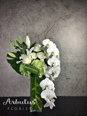 VA-7 Deluxe White Flower Arrangement (12" Tall Vase),romantic flower gift