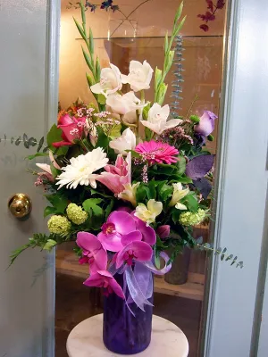 Vase arrangement No.32 (Photo shown is Large size. Small $125, Medium $145, Large $165 Extravagant $185 CAD),faux bloom stem 