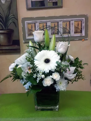 Vase Arrangement No.45 (Photo shown is Medium size. Small $65, Medium $85, Large $105 Extravagant $125 CAD),faux bloom stem 