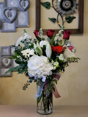 Vase arrangement No.51 (Photo shown is Medium size. Small $80, Medium $100, Large $120 Extravagant $140 CAD),faux bloom stem 