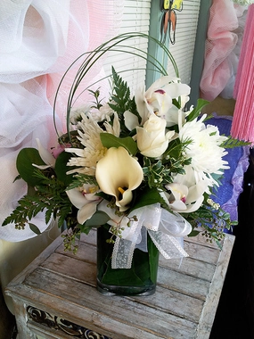 Vase arrangement No.37 (Photo shown is Medium size. Small $60, Medium $80, Large $100 Extravagant $120 CAD),artificial flower arrangement