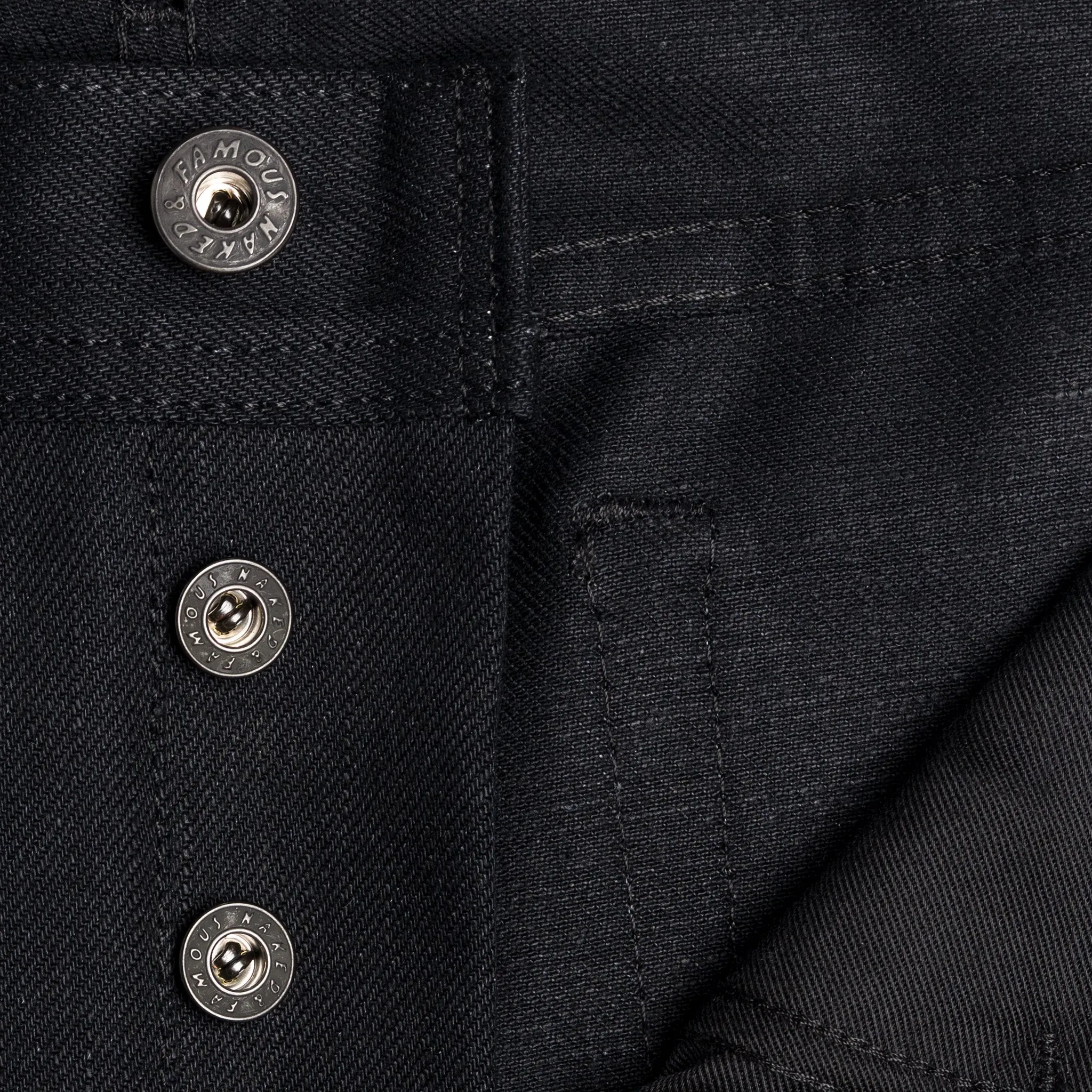 Weird Guy - Komplett schwarzer Selvedge