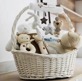 White Basket for gifts (S)or picnic artificial flower bouquet  