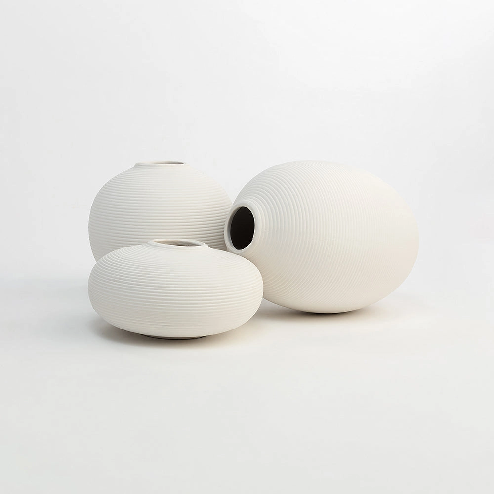 White Derek Terracotta Vase Set of 3