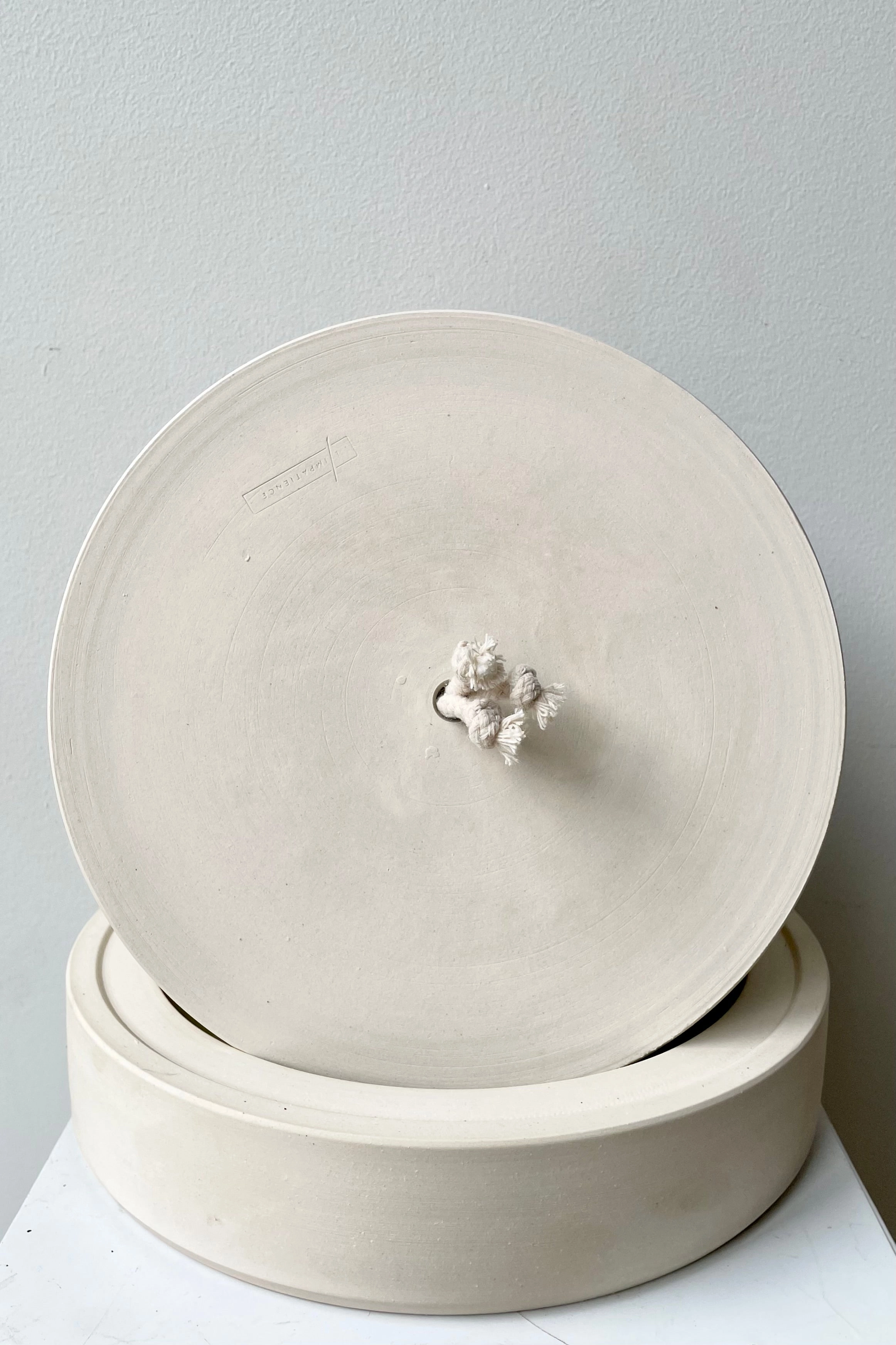 Wick "Self-watering" Planter Ivory wide