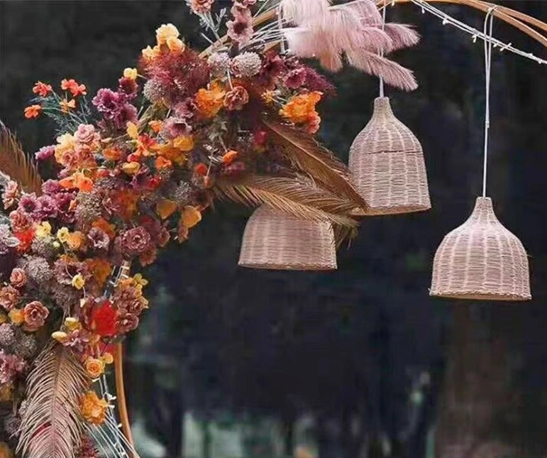 Wicker hanging light 20Hx17W