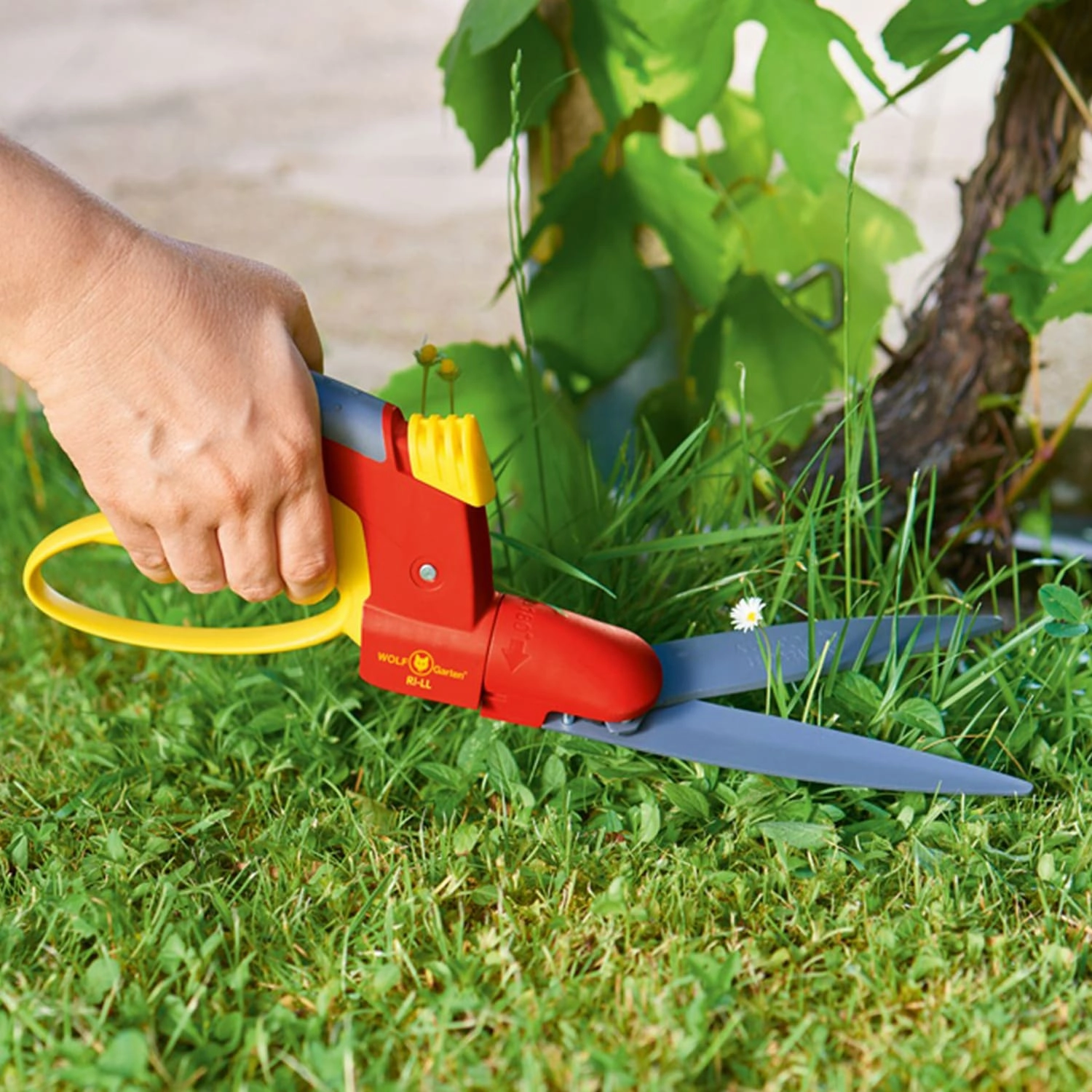 Wolf-Garten Comfort Handheld Grass Shear (RI-LL)