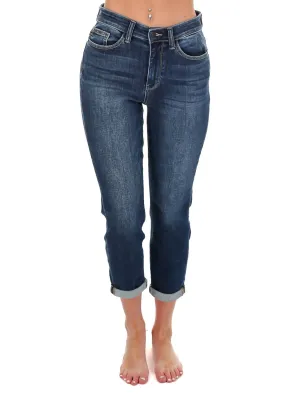 Damen High-Rise Jeans mit Umschlag in Dunkel