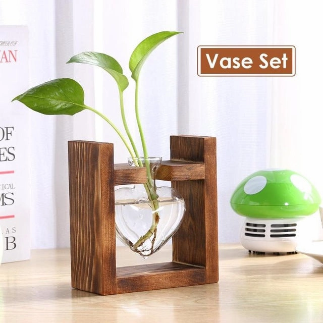 Wooden Frame Glass Vase Heart Shape