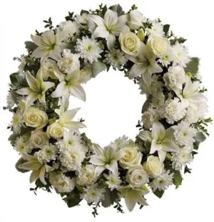 Wreath - Round White,realistic flower bouquet 