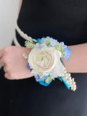 Wrist Corsage,realistic flower bouquet 