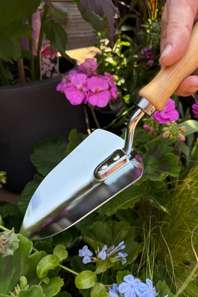Yeoman Chrome Garden Trowel,potted plant decor